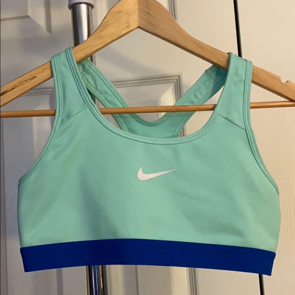 Nike sports bra